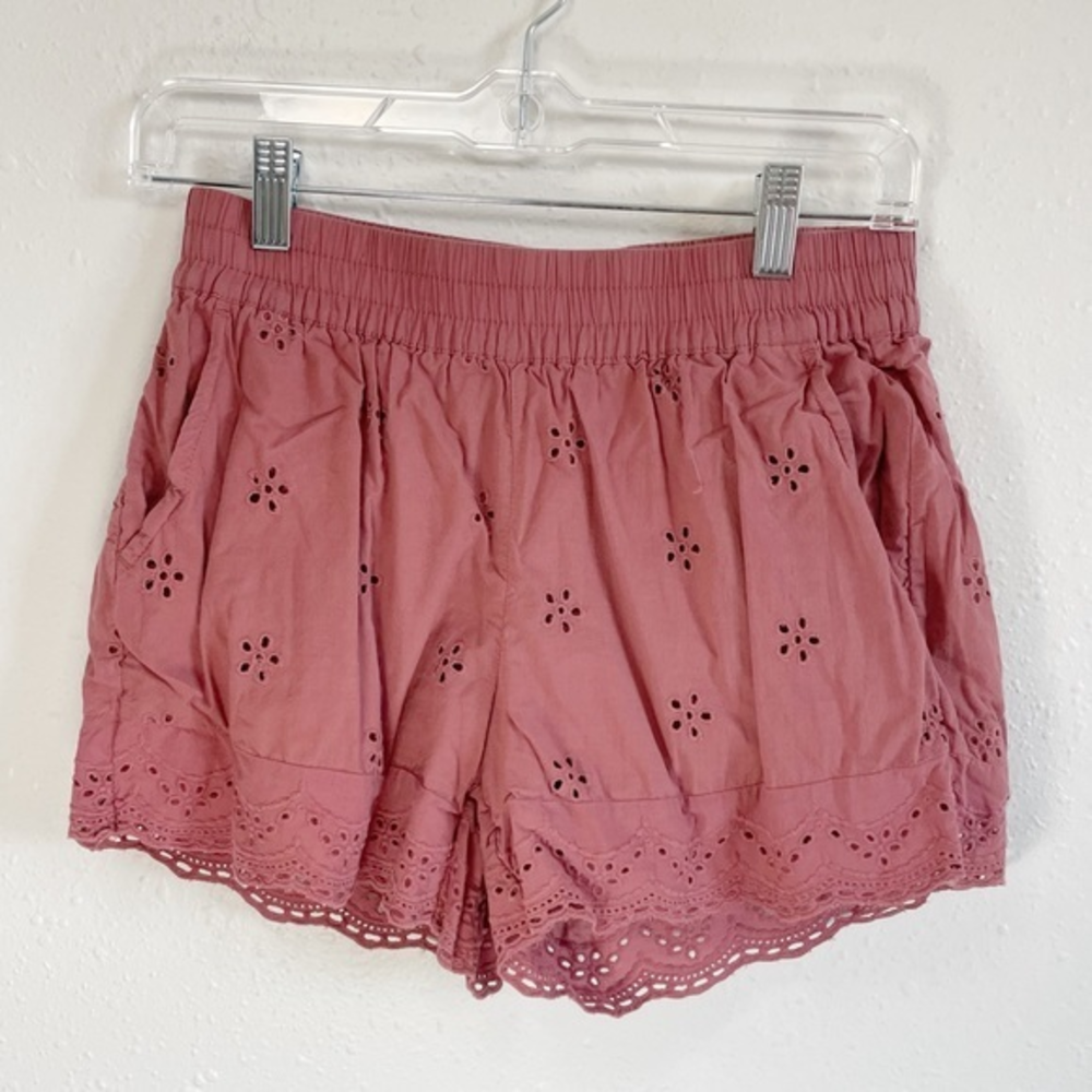 Maurice’s eyelet shorts‎ xsmall